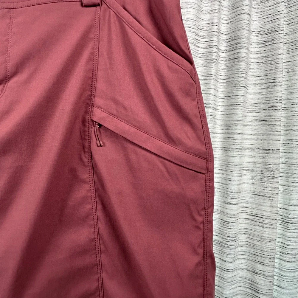 Duluth Trading Co Skort Rose Red Womens Size 16 Hiking Outdoor Active EUC